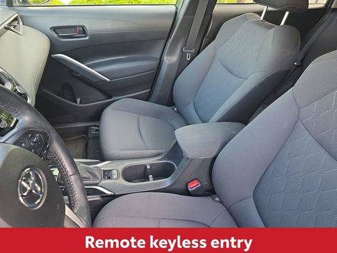 Used 2023 Toyota Corolla Cross LE FWD image 15