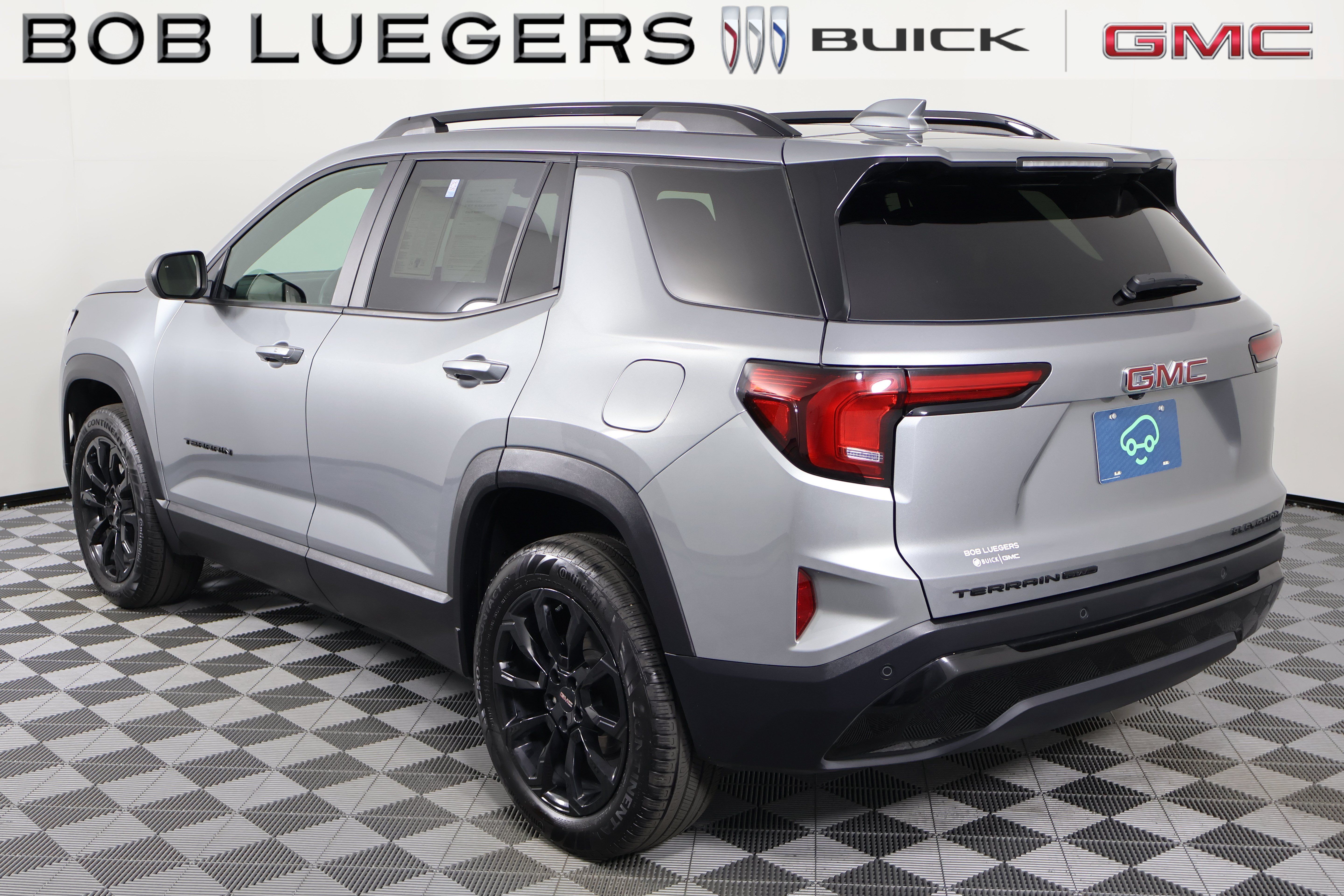 Certified 2026 GMC Terrain Elevation w/ Elevation Premium Package AWD/4WD image 4