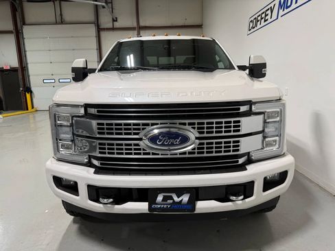 Used 2018 Ford F350 Platinum w/ Platinum Ultimate Package image 9