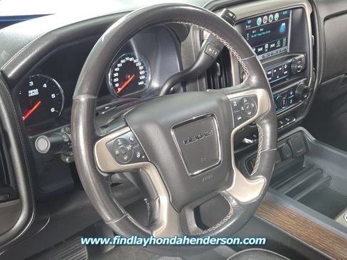 Used 2018 GMC Sierra 2500 Denali AWD/4WD image 24