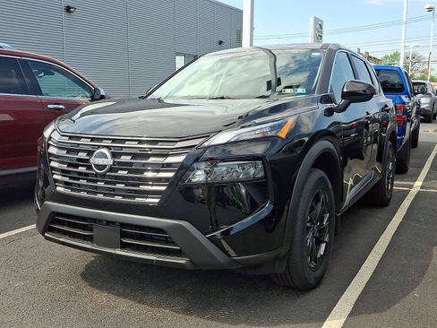 New 2026 Nissan Rogue SV AWD/4WD image 3