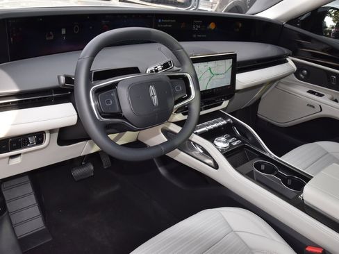 New 2026 Lincoln Nautilus Reserve image 35