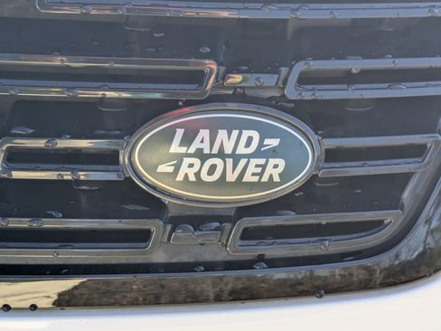 Certified 2023 Land Rover Range Rover Sport SE image 32