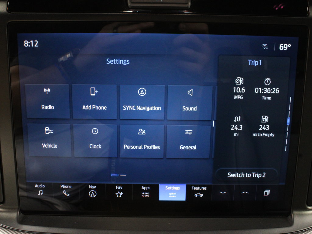 Used 2025 Ford F150 Lariat AWD/4WD image 33