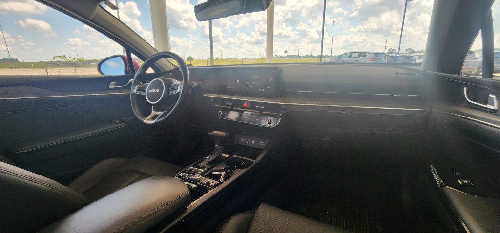 Used 2025 Kia K5 EX FWD image 23