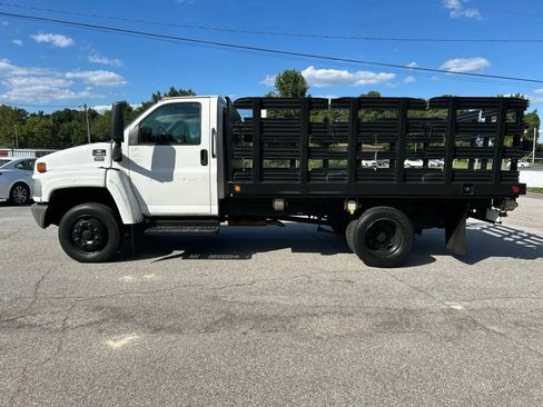 Used 2004 Chevrolet Kodiak C4500 2WD Regular Cab image 10