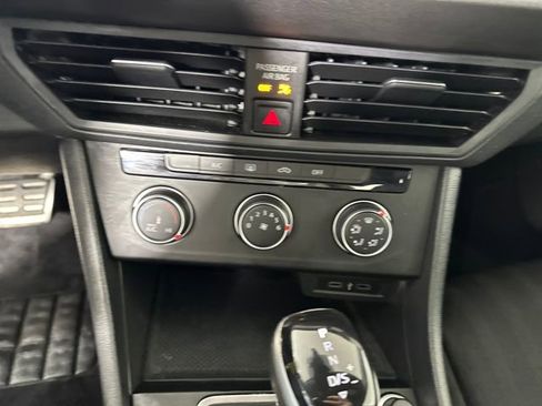 Used 2023 Volkswagen Jetta Sport image 24