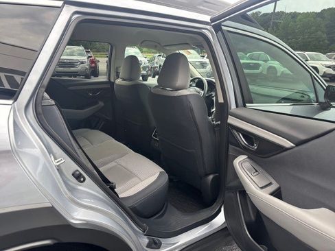 Certified 2025 Subaru Outback Premium AWD/4WD image 40