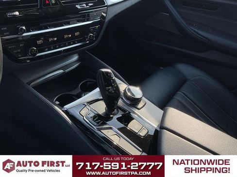 Used 2018 BMW M550i xDrive w/ Driving Assistance Package AWD/4WD image 22