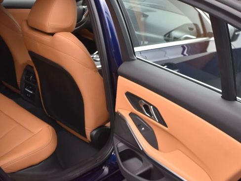 New 2026 BMW 330i 330i w/ Convenience Package image 16