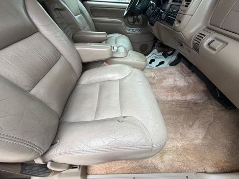 Used 1997 GMC Yukon 4WD 4-Door w/ Marketing Opt Pkg 5 image 54