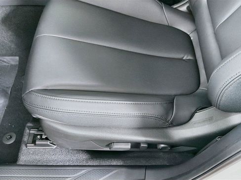 New 2026 Subaru Outback Premium AWD/4WD image 15