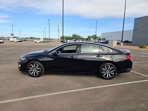 Used 2022 Chevrolet Malibu RS w/ LPO, Convenience Package 2 FWD image 2