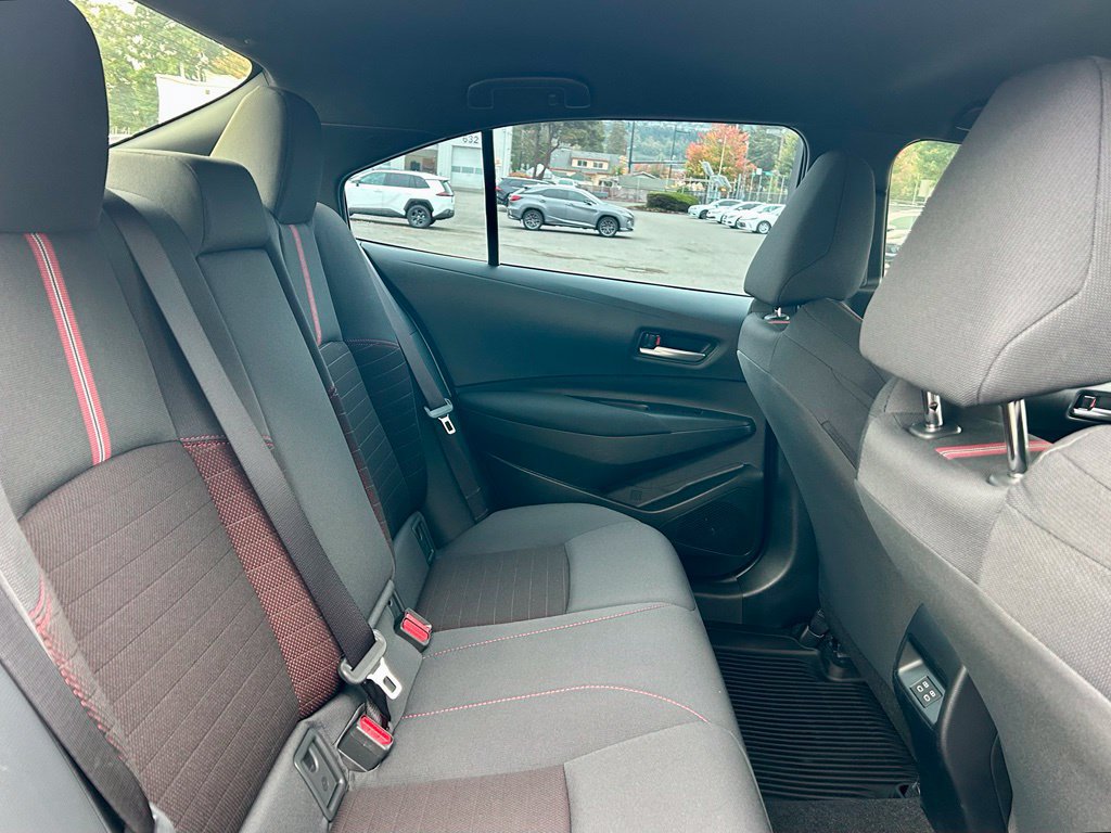 Certified 2026 Toyota Corolla SE w/ SE Package FWD image 14