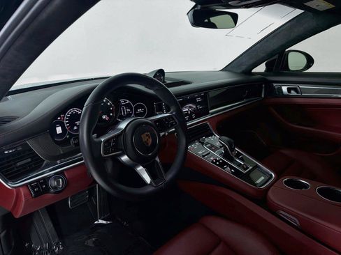 Used 2018 Porsche Panamera Turbo AWD/4WD image 4
