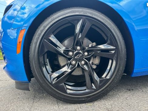 Used 2024 Chevrolet Camaro LT w/ RS Package RWD image 12