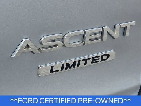 Used 2022 Subaru Ascent Limited w/ Technology Package AWD/4WD image 8