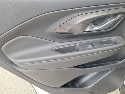 Certified 2024 GMC Terrain SLE image 10