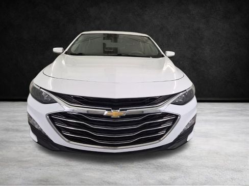 Used 2023 Chevrolet Malibu LT image 4