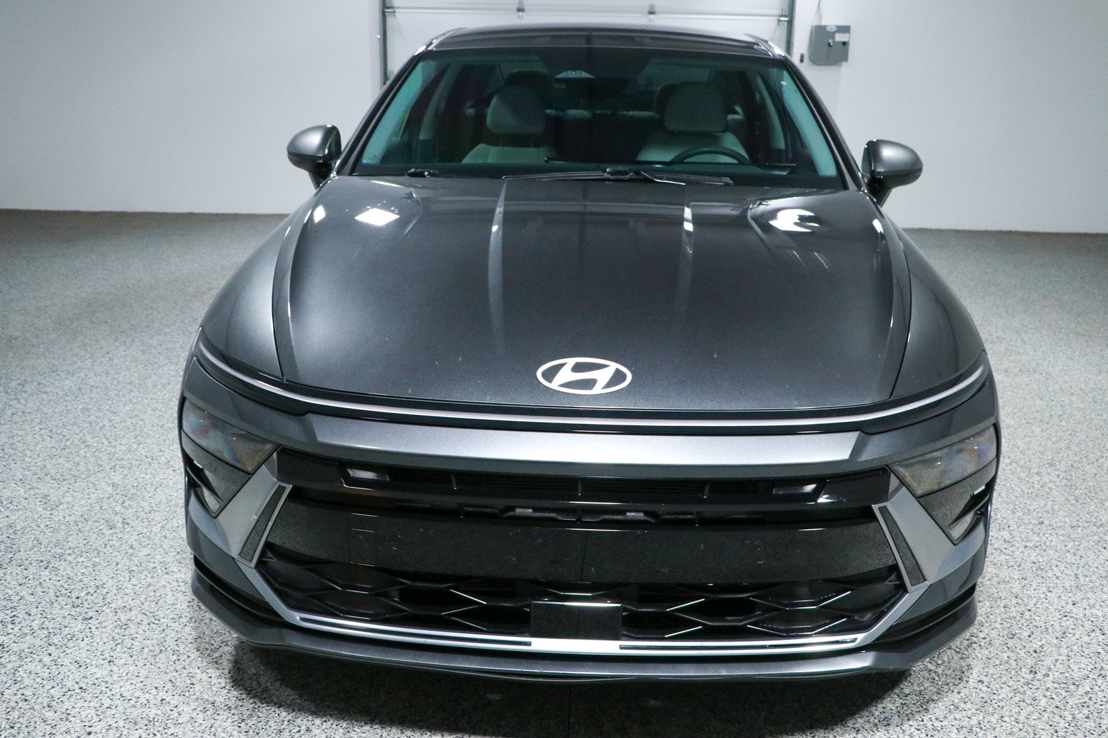 Used 2025 Hyundai Sonata SEL FWD image 4