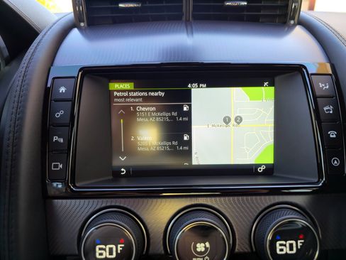 Used 2018 Jaguar F-TYPE R-Dynamic image 20