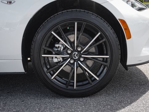 Used 2025 MAZDA MX-5 Miata Grand Touring image 14