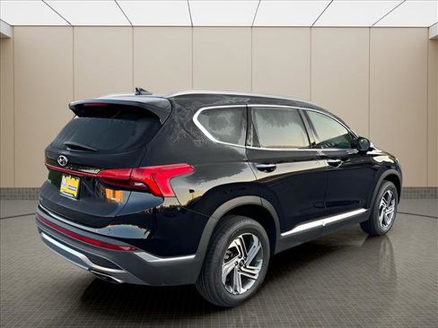 Certified 2023 Hyundai Santa Fe SEL w/ Premium Package image 3