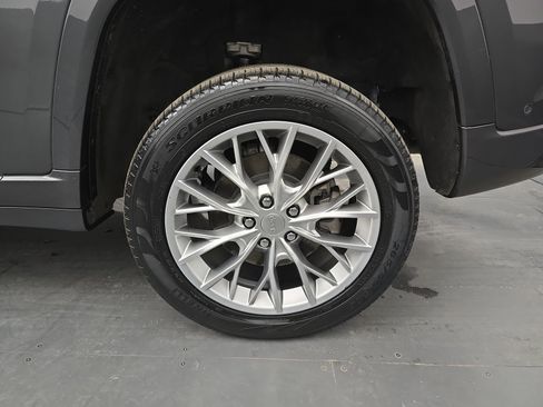 Used 2022 Jeep Grand Cherokee Summit w/ Advanced Protech Group IV image 13