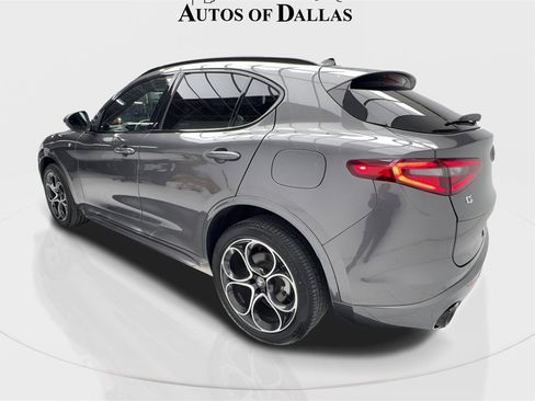 Used 2023 Alfa Romeo Stelvio Ti image 10