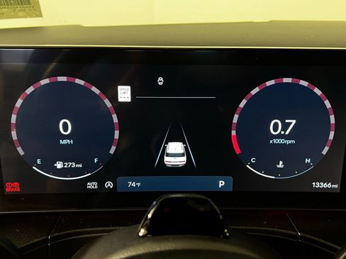 Used 2024 Hyundai Santa Fe Calligraphy image 17