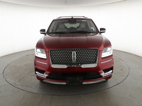 Used 2018 Lincoln Navigator Select w/ Technology Package image 8