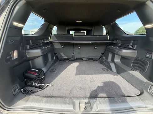 Used 2026 Toyota 4Runner Limited AWD/4WD image 15