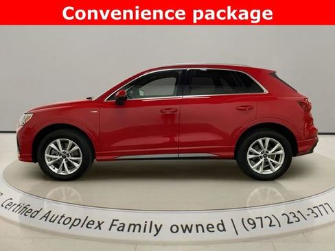 Used 2023 Audi Q3 2.0T Premium w/ Convenience Package AWD/4WD image 2