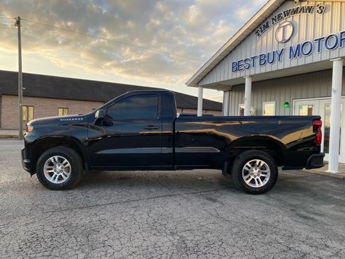 Used 2021 Chevrolet Silverado 1500 W/T w/ WT Value Package image 4