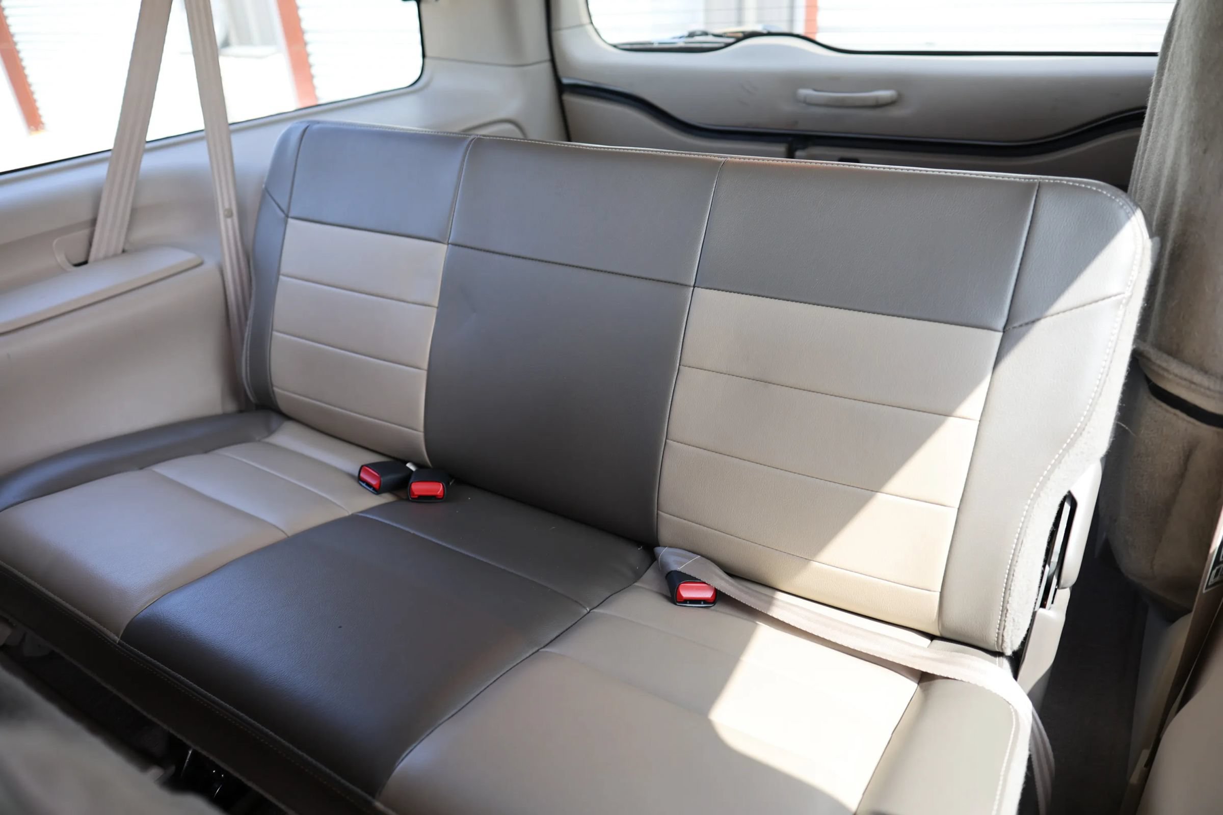 Used 2003 Ford Excursion Eddie Bauer RWD image 36