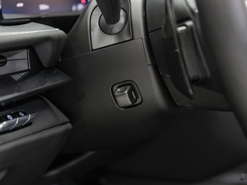 Used 2026 Chevrolet Corvette Z06 RWD image 60