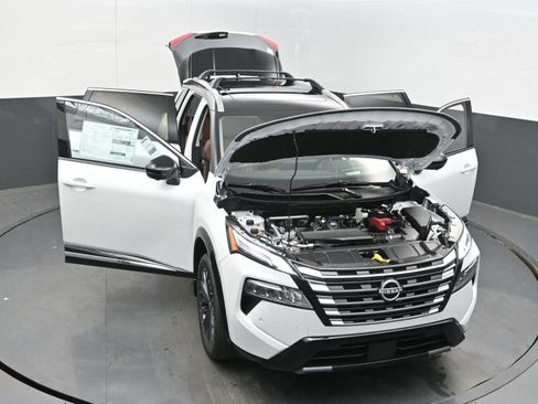 New 2026 Nissan Rogue Platinum w/ Platinum Premium Package image 41