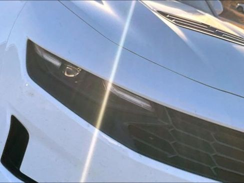 Used 2021 Chevrolet Camaro LT image 29