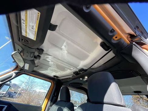 Used 2021 Jeep Wrangler Sport image 23