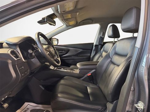 Used 2023 Nissan Murano SV image 12