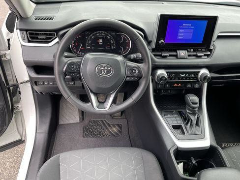 Certified 2024 Toyota RAV4 XLE w/ Convenience Package AWD/4WD image 10