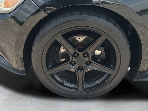 Used 2016 Ford Mustang Premium RWD image 22