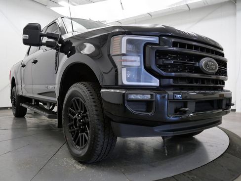 Used 2022 Ford F250 Lariat w/ Black Appearance Package AWD/4WD image 45