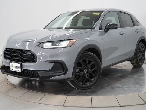 Used 2024 Honda HR-V Sport image 1