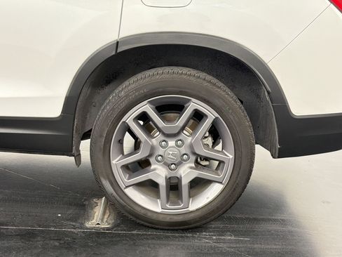 Certified 2023 Honda Passport EX-L image 28