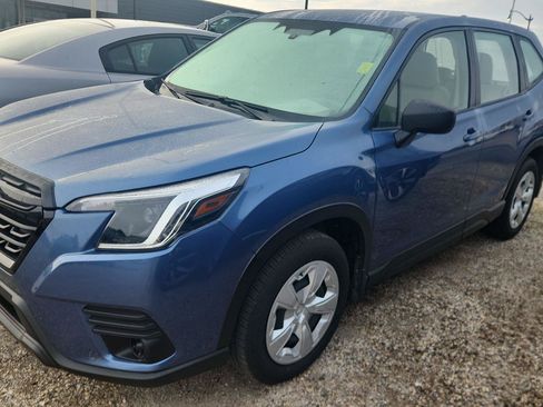 Used 2023 Subaru Forester AWD/4WD image 8