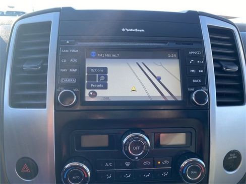 Used 2017 Nissan Frontier PRO-4X image 18