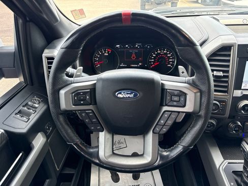 Used 2018 Ford F150 Raptor w/ Equipment Group 802A Luxury AWD/4WD image 34