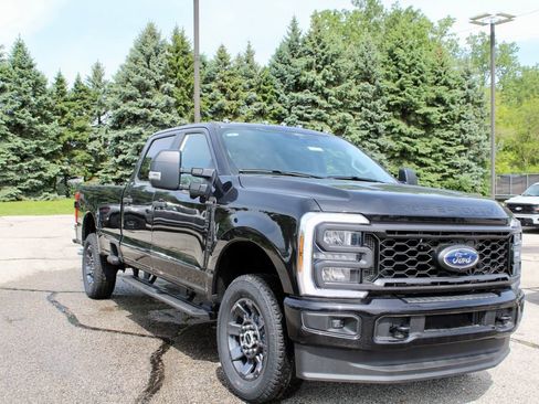 New 2026 Ford F250 XL w/ STX Appearance Package AWD/4WD image 17