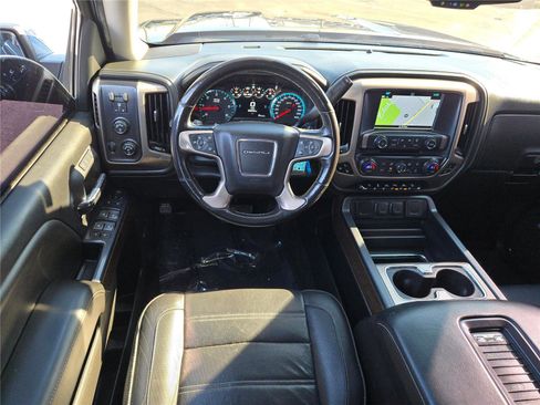 Used 2018 GMC Sierra 1500 Denali image 20